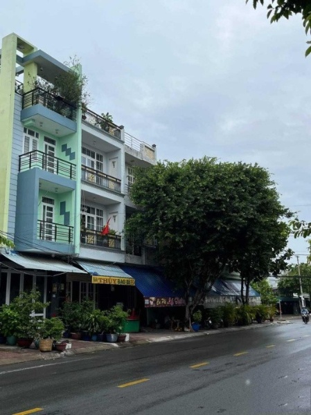 Bán nhà mặt tiền Đường Số 23, Phường 10, Quận 6, Hồ Chí Minh